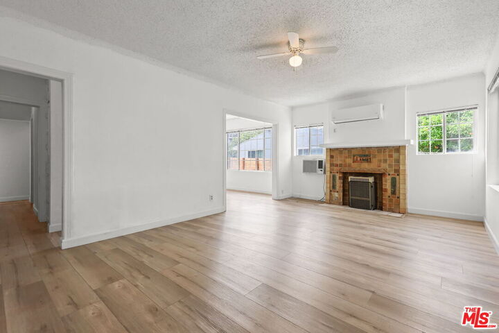 Property Photo:  1174 S Highland Ave  CA 90019 