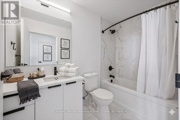 Property Photo:  120 Huron Street 322  ON N1E 0T8 
