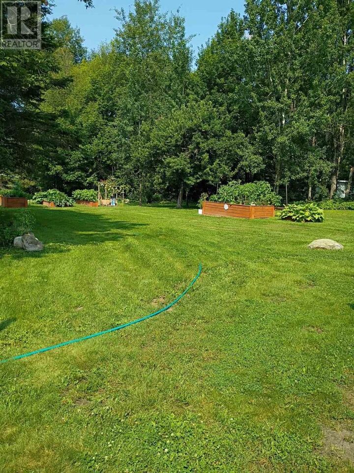 Property Photo: 18 Maple St ON P0R 1L0