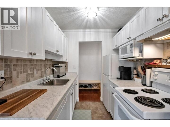 Photo de la propriété:  214 East 15th Street 103  BC V7L 2R3 