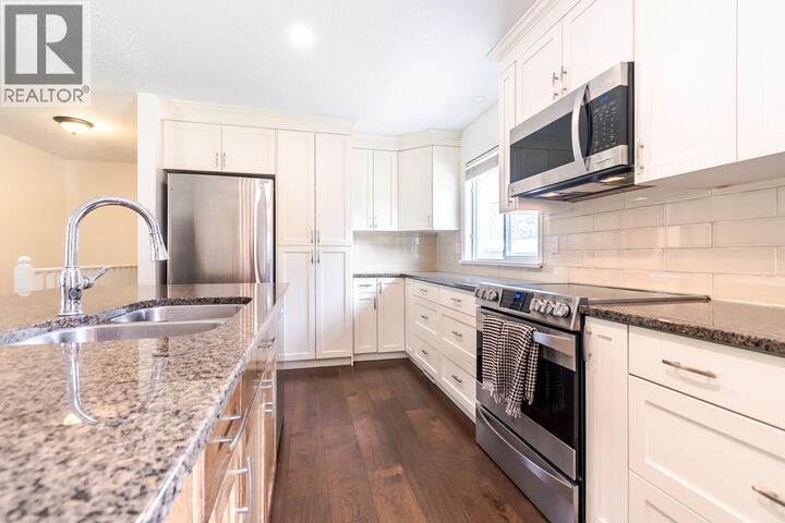 Property Photo: 692 Summers Street BC V0K 1V0