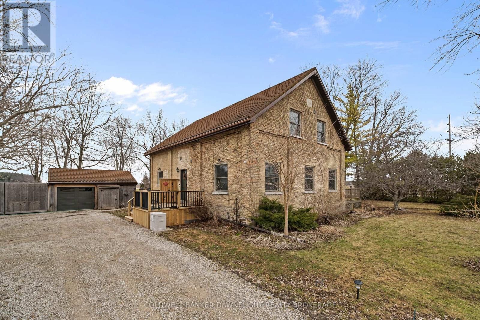 Photo de la propriété:  15750 Fifteen Mile Road  ON N0M 1P0 