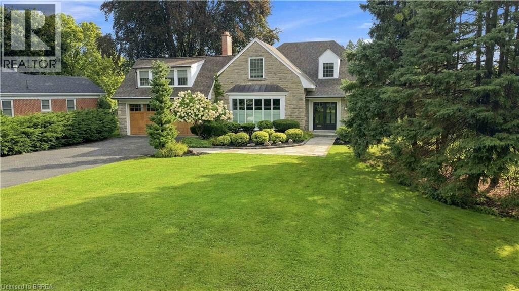 Property Photo:  8 Tutela Heights Road  ON N3T 1A1 