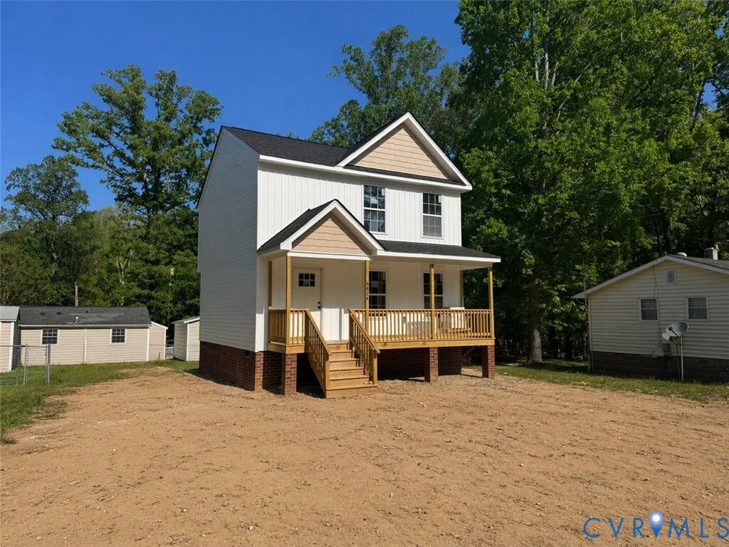 Property Photo:  1580 New York Avenue  VA 23860 