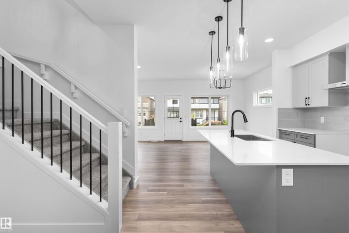 Property Photo: 5035 Cawsey Link SW AB T6W 5G5