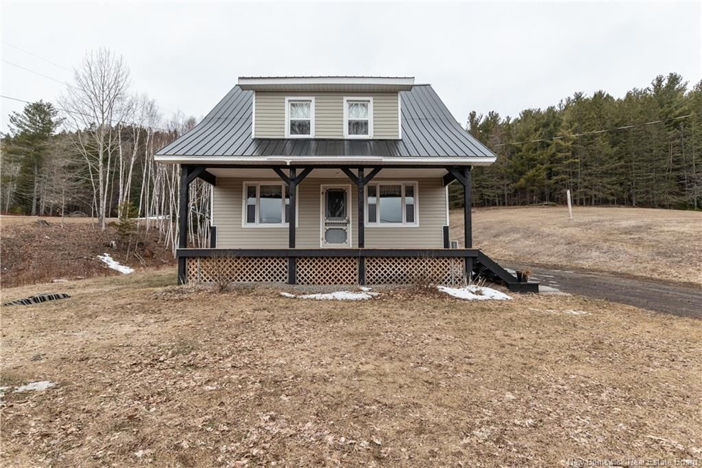 Property Photo: 110 Hillside Road NB E4Z 2L3