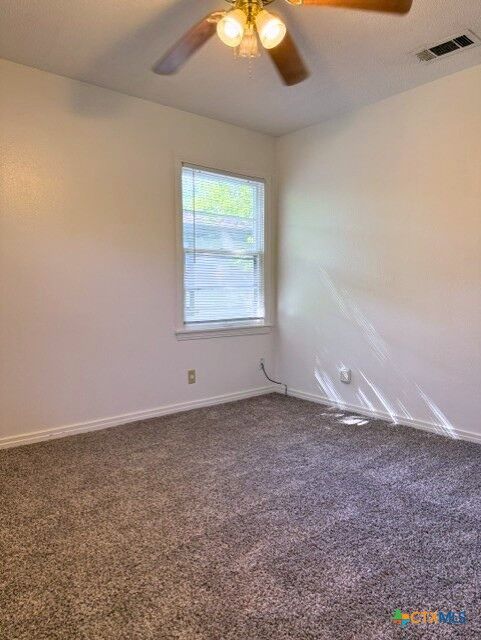 Property Photo:  1704 Smith Drive  TX 76541 
