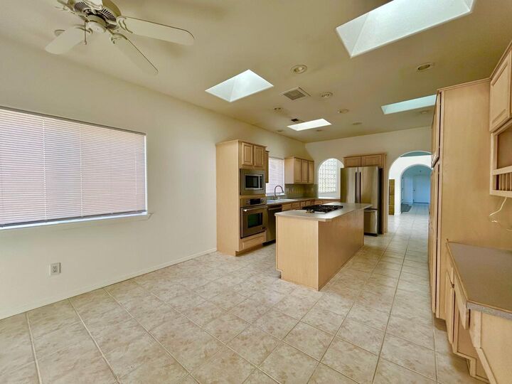 Property Photo:  711 Tramway Place NE # 34  NM 87122 