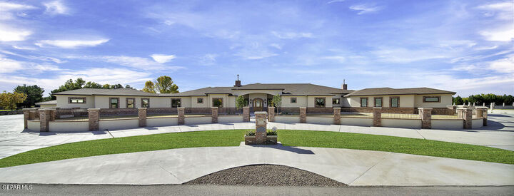 Property Photo:  7 Cielo Del Este  NM 88021 