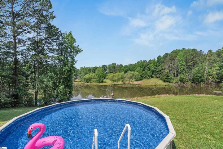 Property Photo:  103 Michael Drive  SC 29306 