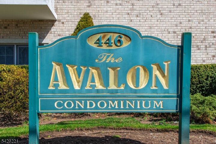 Property Photo:  446 Passaic St 3F  NJ 07601 