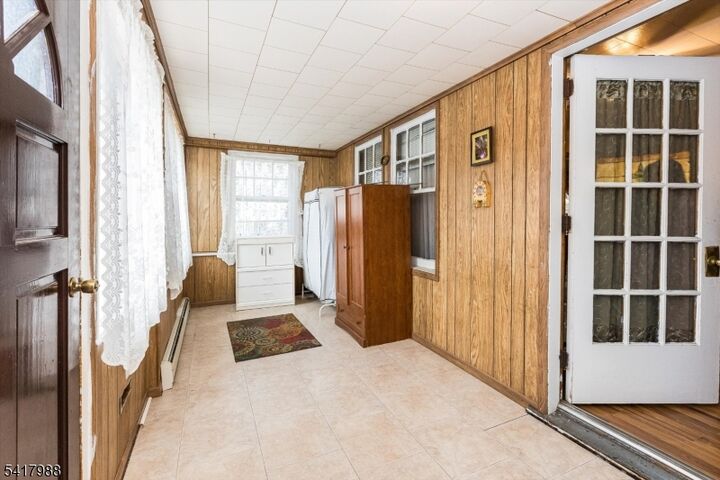 Property Photo:  150 Boyle Ave  NJ 07512 