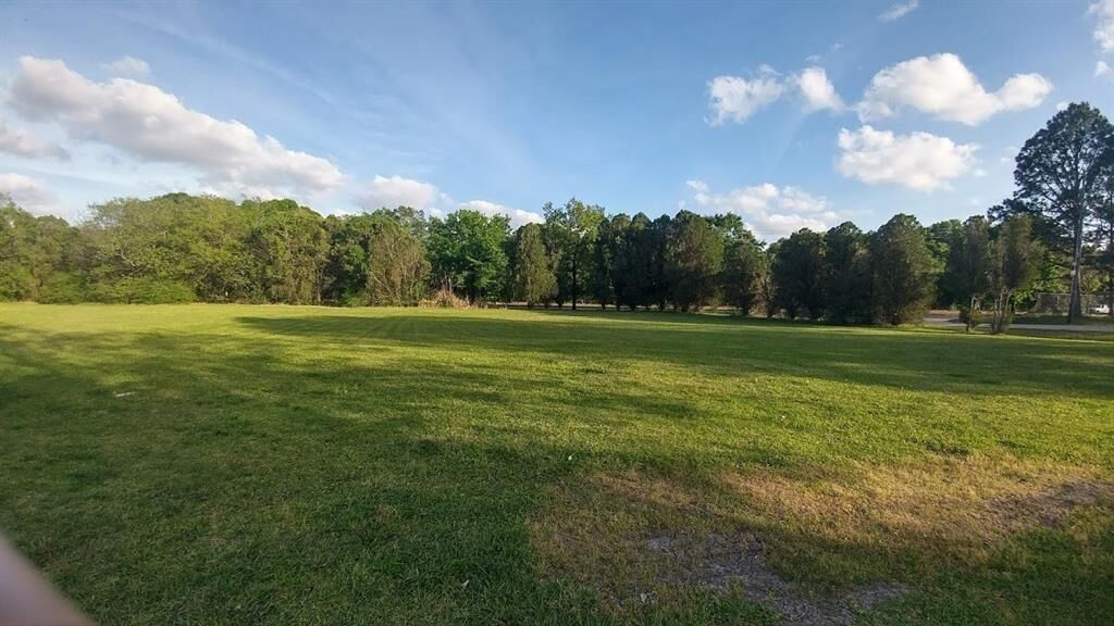 Property Photo:  8939 Wateka Drive  TX 77074 