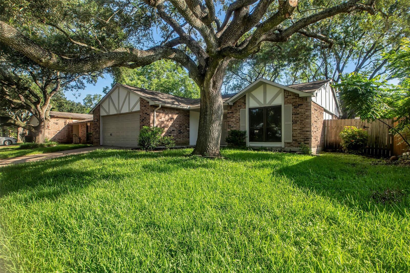 Property Photo:  6731 Gettysburg Drive  TX 77469 
