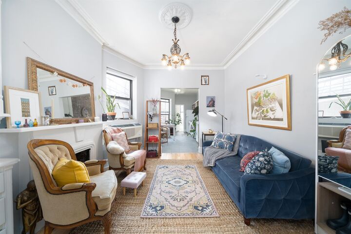 Property Photo:  253 8th St 2 L  NJ 07302 