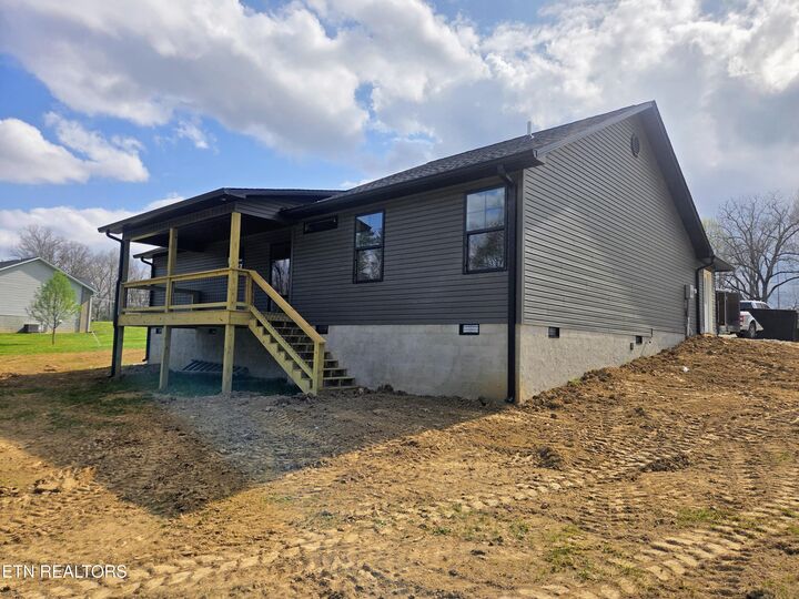 Property Photo:  178 Ferry Bend Tr  TN 38571 