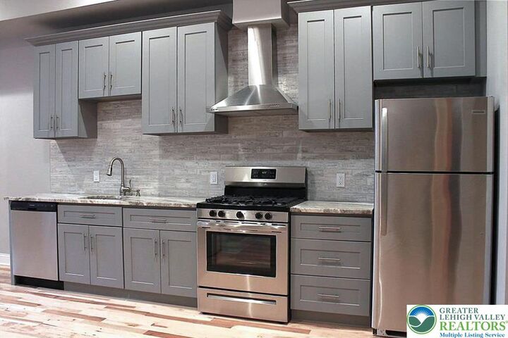 Property Photo:  315 Northampton Street 3  PA 18042 