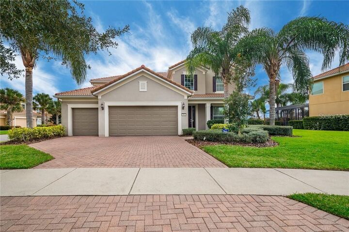 Property Photo:  7972 Esta Lane  FL 32827 