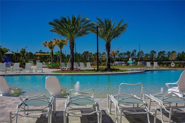 Property Photo:  21 Hulett Woods Road  FL 32137 