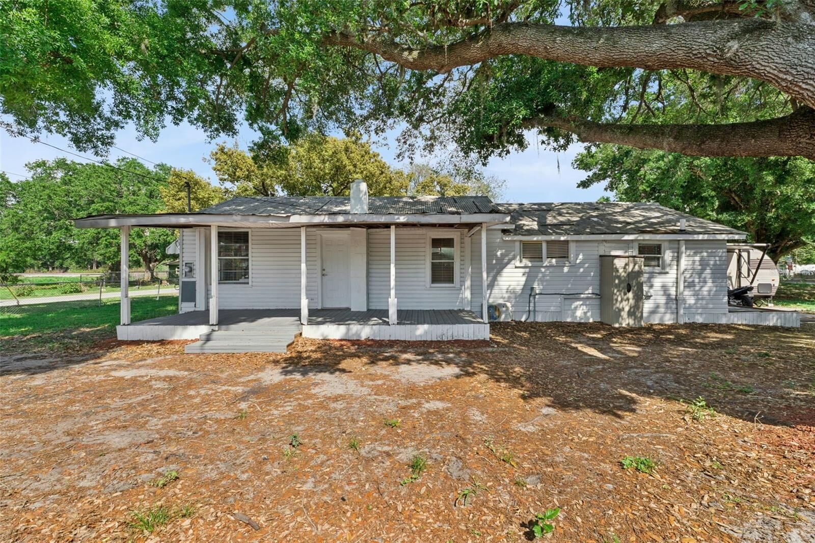 Property Photo:  102 2nd Street N  FL 33880 