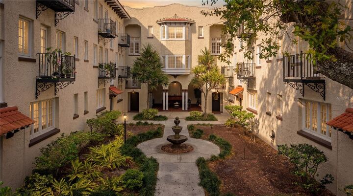 Property Photo: 2117 W Dekle Avenue G1 FL 33606