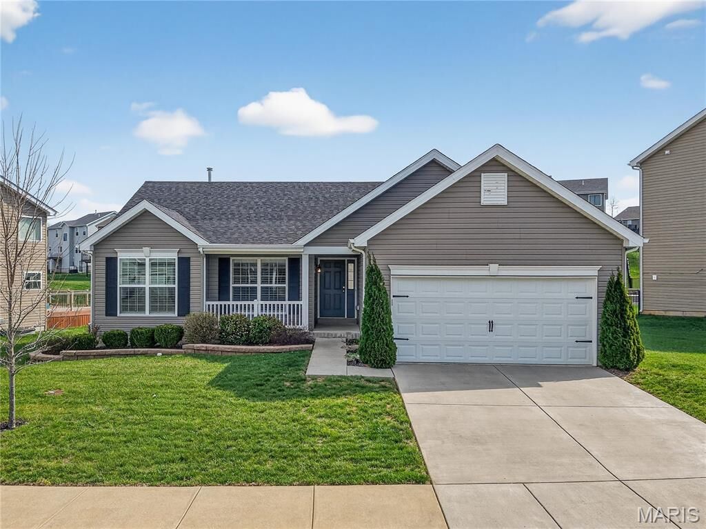 Property Photo:  125 Hidden Bluffs Drive  MO 63367 