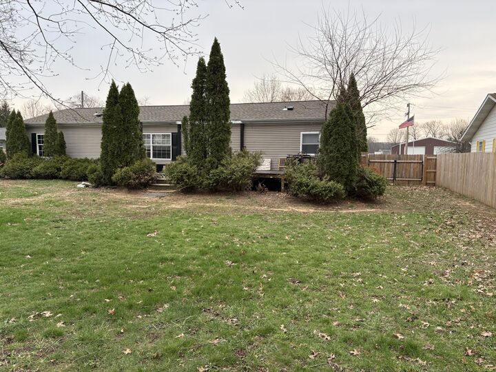 Property Photo:  70668 Edison Street  MI 49120 