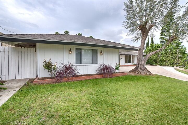 Property Photo: 18712 Piper CA 92886