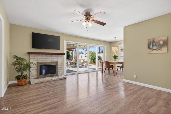 Property Photo:  5840 Hunter Street  CA 93003 