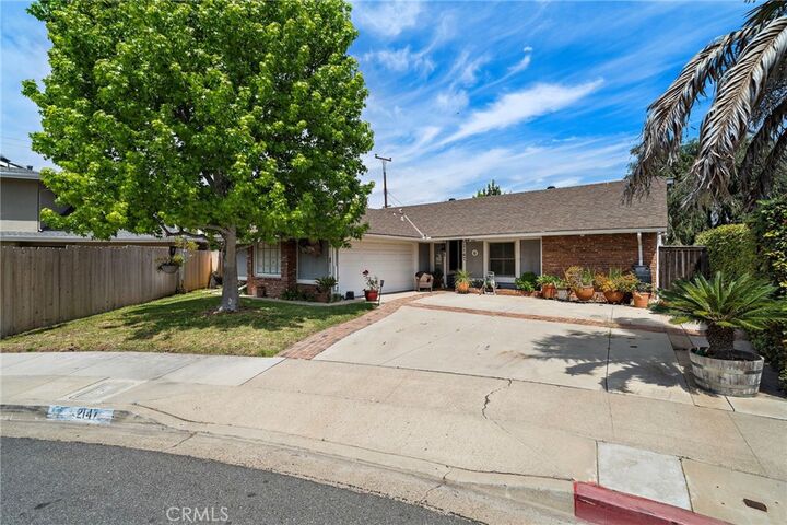 Property Photo:  2147 Aster Place  CA 92627 