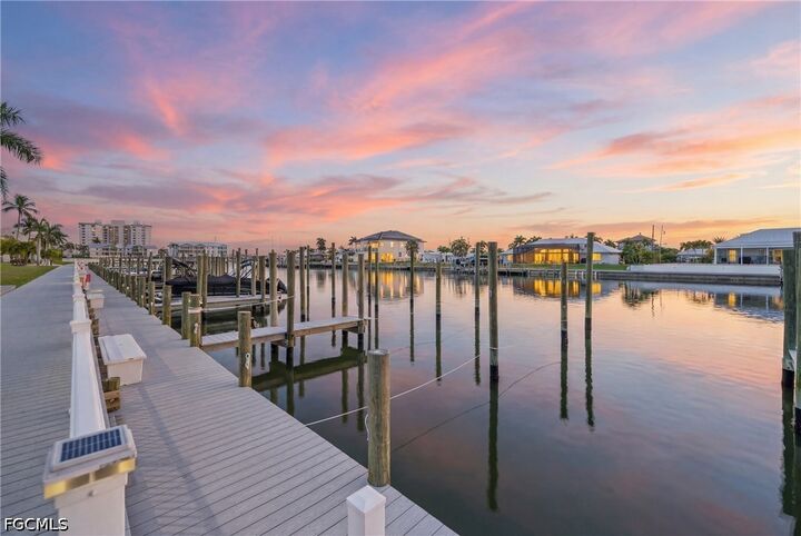 Property Photo:  18034 San Carlos Boulevard 103  FL 33931 