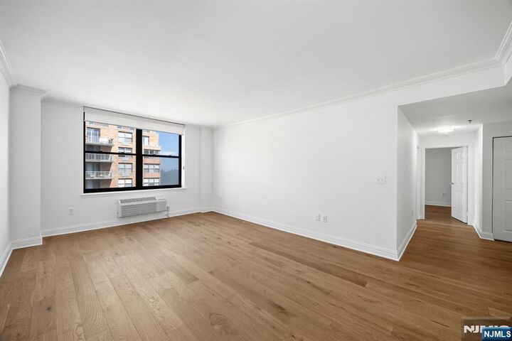 Property Photo:  2 Constitution Court 1001  NJ 07030 