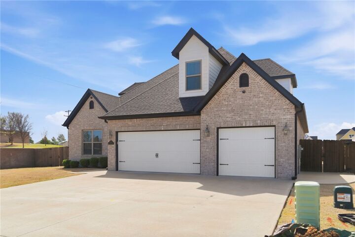 Property Photo: 5500 W Lakewood Drive AR 72758