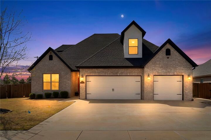 Property Photo:  5500 W Lakewood Drive  AR 72758 