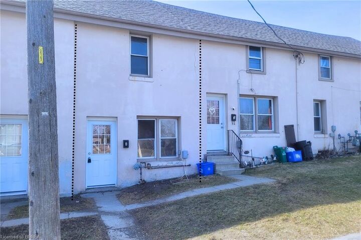 Property Photo:  301 Campbell Street 4  ON N3S 5B6 