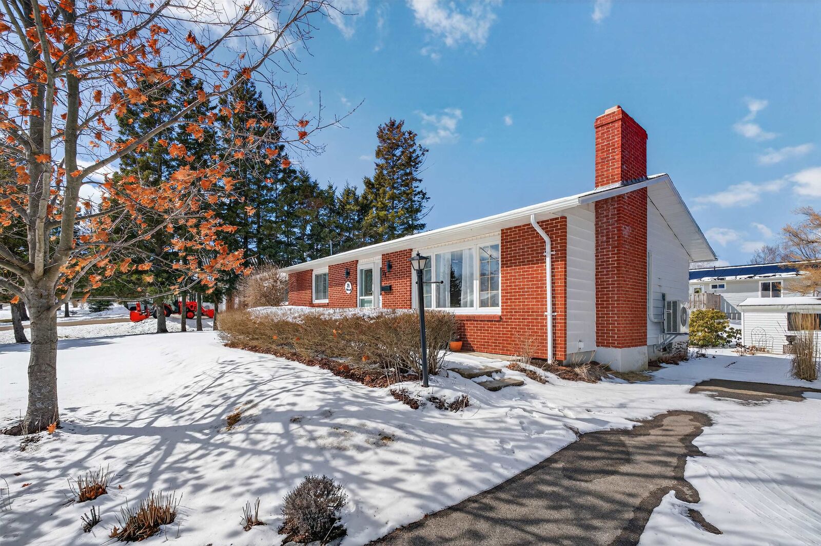 Property Photo:  21 Cottonwood Drive  PE C1E 1C1 