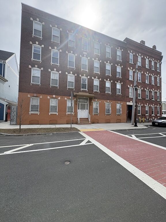 Property Photo:  632 S East  MA 01040 