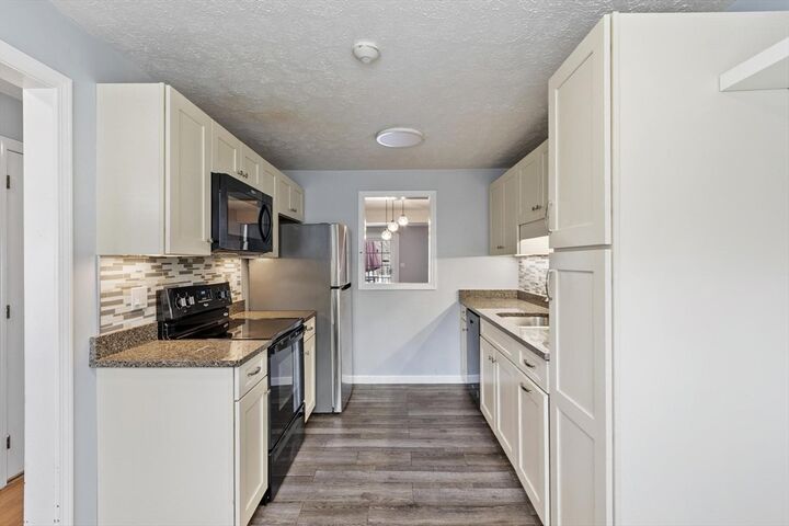 Property Photo:  48 Fox Meadow Rd F  MA 01453 