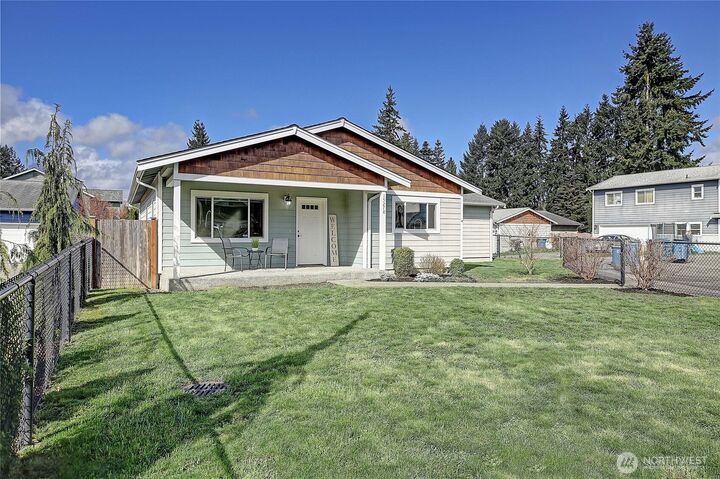 Property Photo: 15278 176th Drive SE WA 98272