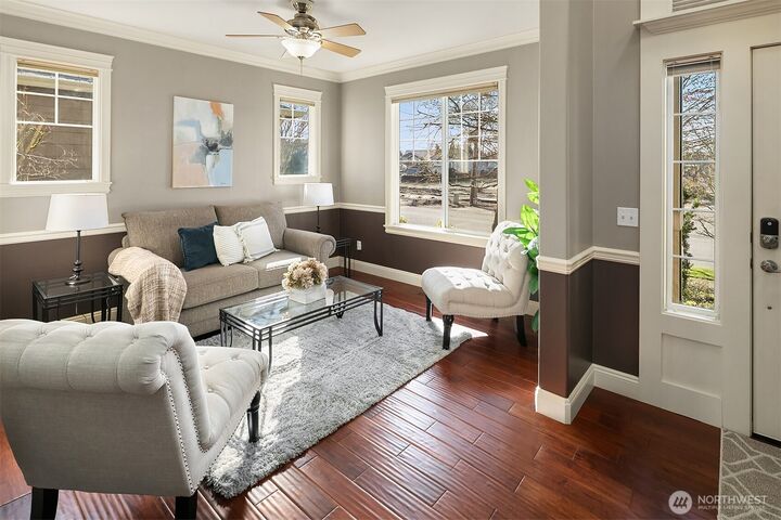 Property Photo: 22632 SE 281st Street WA 98038