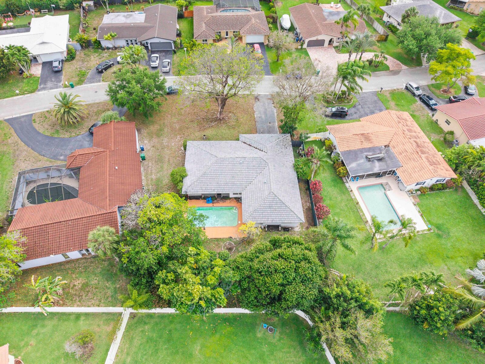 Property Photo: 10601 NW 43rd Court FL 33065