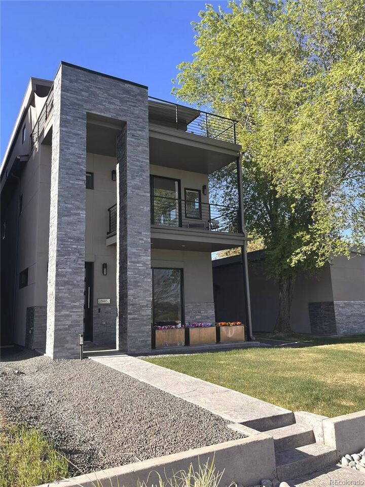 Property Photo:  4900 W 17th Avenue  CO 80204 