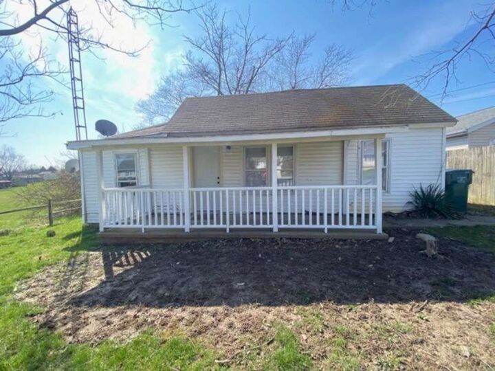 Property Photo:  2122 S 16th Street  IN 47374 