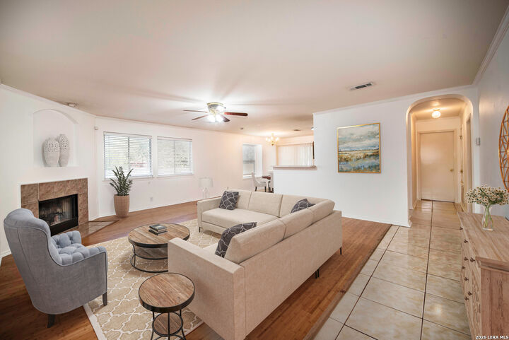 Property Photo:  7127 Still Hollow  TX 78244 