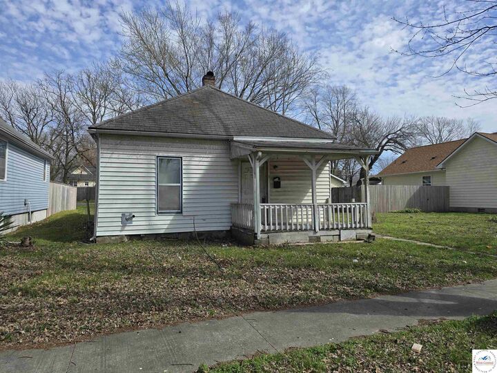 Property Photo:  1501 S Prospect  MO 65301 
