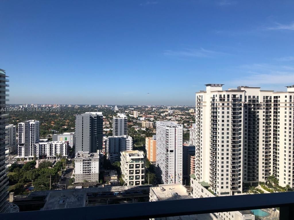 Property Photo:  1000 Brickell Plaza 1914  FL 33131 