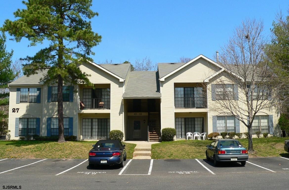 Property Photo: 66 Sussex Ln 66 NJ 08205