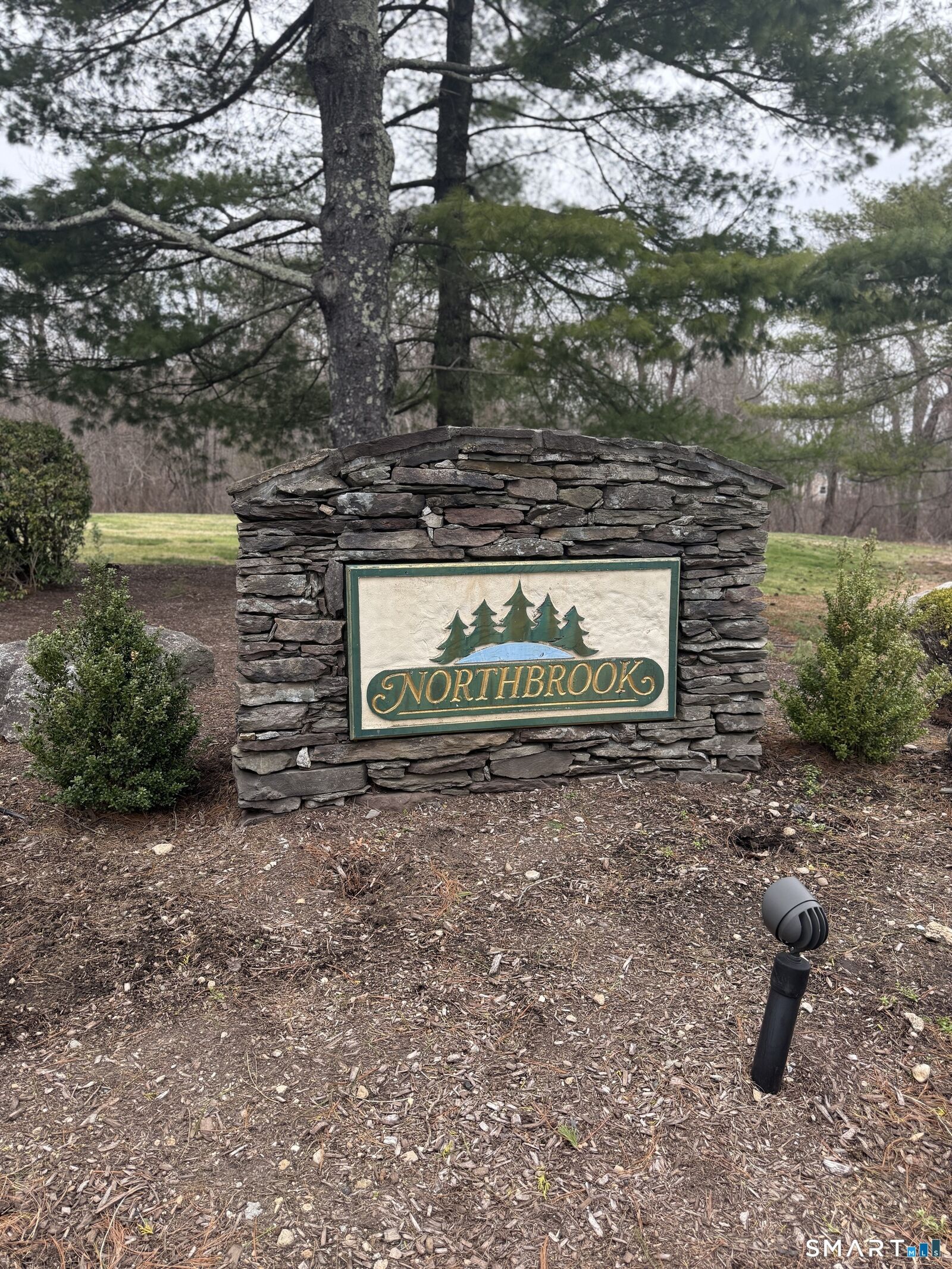 Property Photo: 10 Echowoods Circle 10 CT 06468