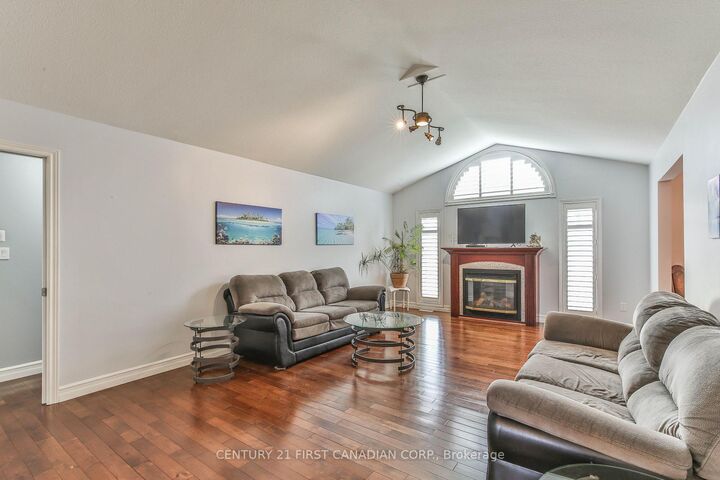 Property Photo:  24 Linwood Drive  ON N0L 1G1 