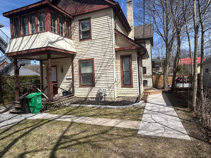 Property Photo:  552 Bethune Street  ON K9H 3Z5 